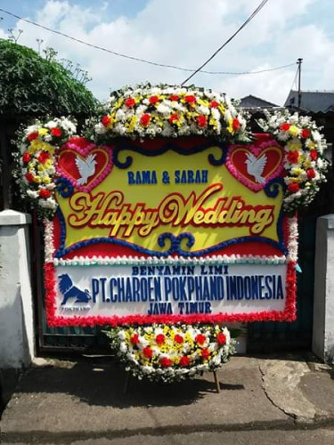 Karangan Bunga Pernikahan pahandut seberang